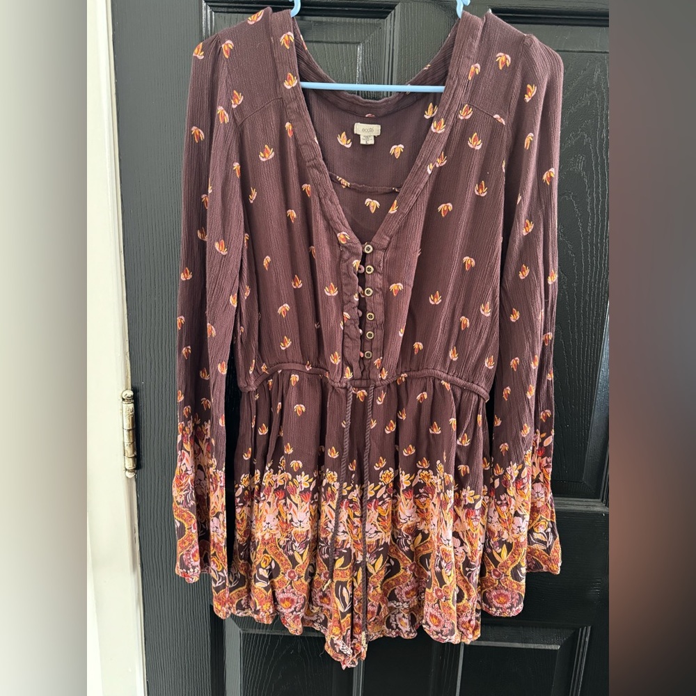 Urban outfitters Ecote long sleeve Romper with string belt.  Medium.